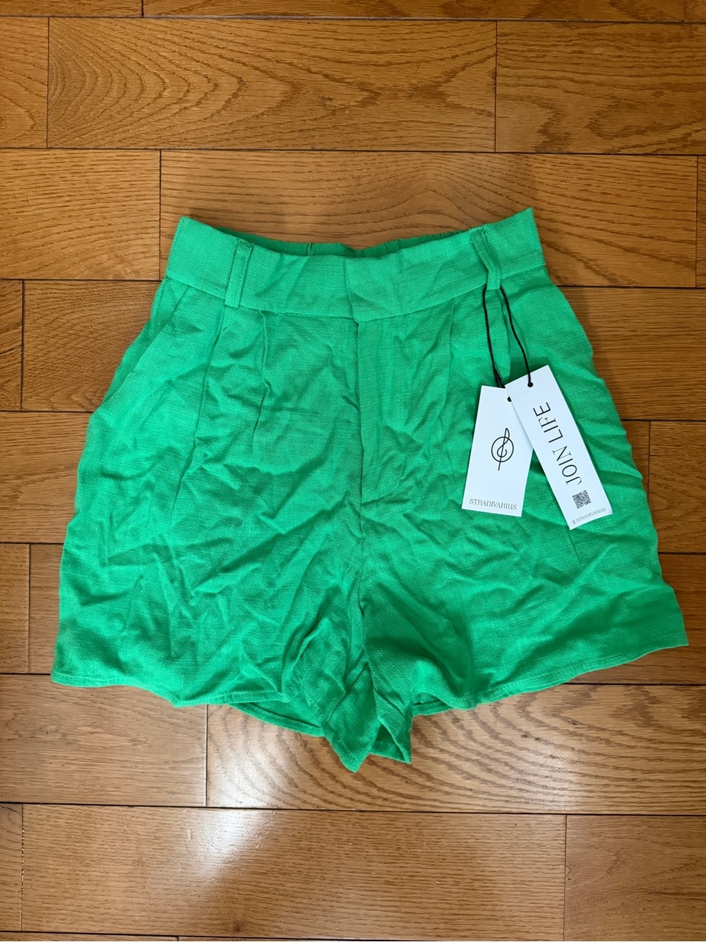 Stradivarius Vibrant Green High Waisted Tailored Shorts